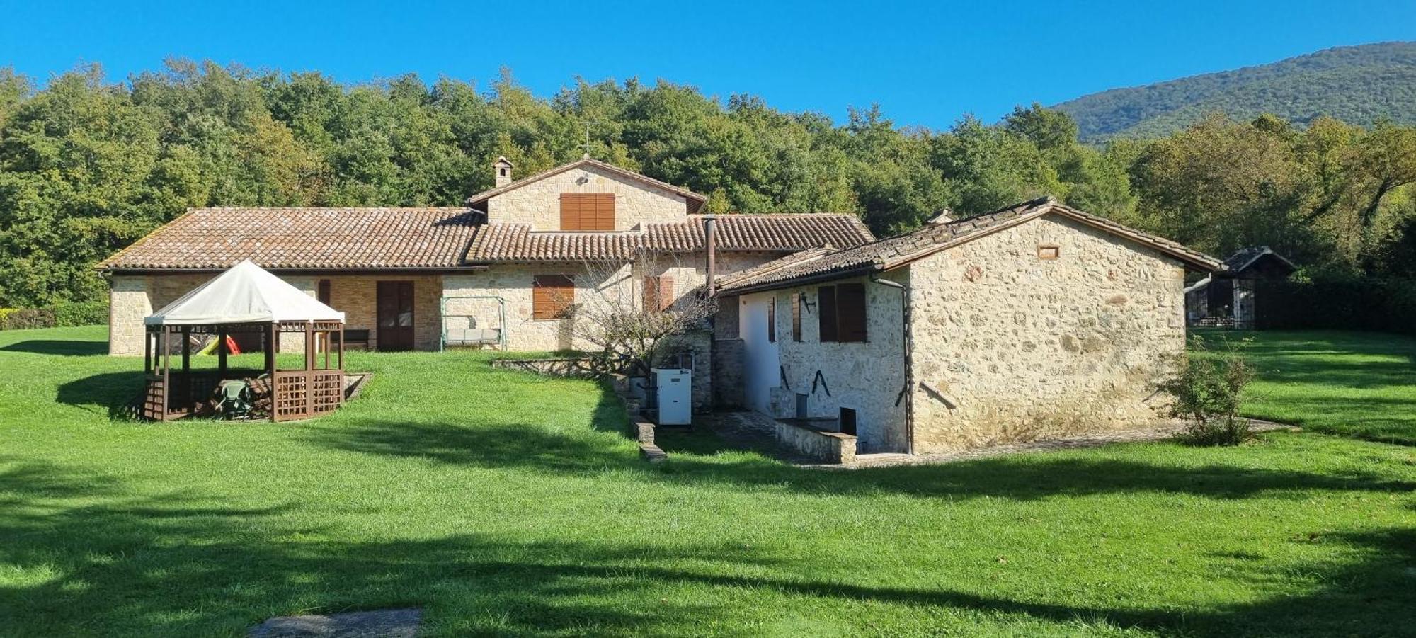 Maison d'hôtes Il Vignale à Massa Martana Extérieur photo