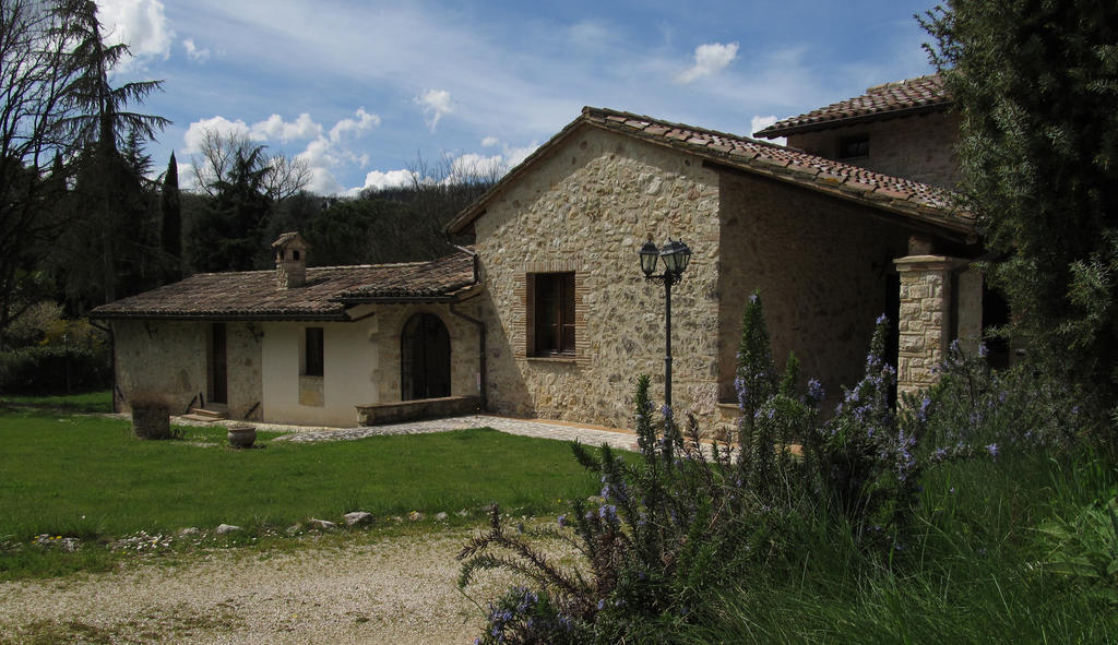 Maison d'hôtes Il Vignale à Massa Martana Extérieur photo